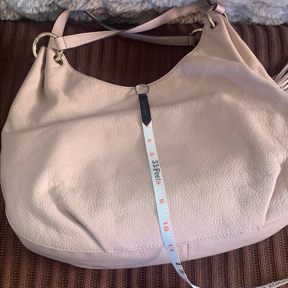 Michael Kors Leather Blush Hobo Bag with Dustbag. - Picture 14 of 15